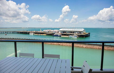 Absolute Waterfront - Tropical Sunrise Apartment Over The Water - Perths Hotel 2