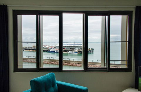 Absolute Waterfront - Tropical Sunrise Apartment Over The Water - Perths Hotel 3