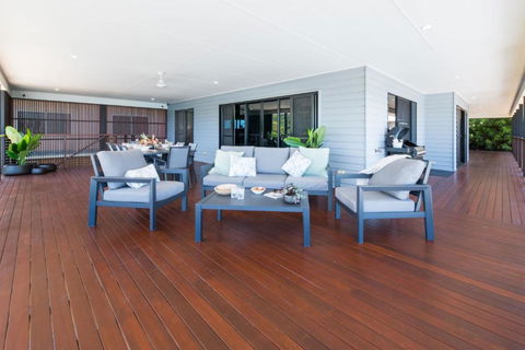 Airlie Oasis - Perths Hotel 3