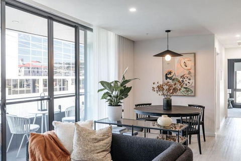 Al Fresco Living Apartment In Launceston - Perths Hotel 1