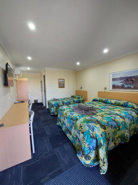 All Seasons Motor Lodge - Perths Hotel 2