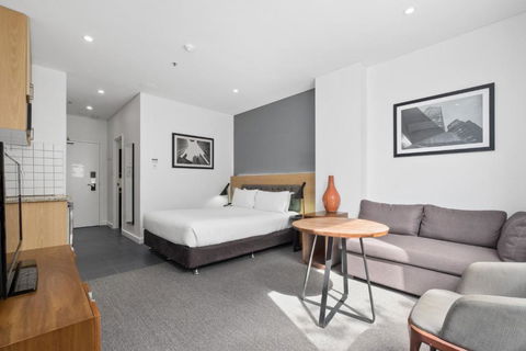 All Suites Perth - Perths Hotel 1