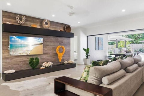 Allure - 4 Bedroom Luxury House In Port Douglas - Perths Hotel 3