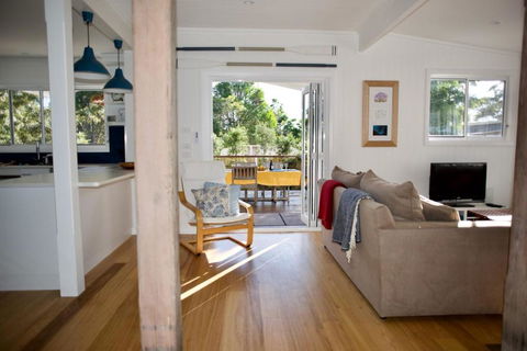Alora Cottage - Perths Hotel 2