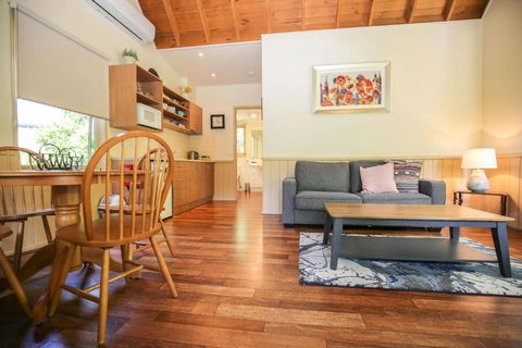 Alpine Arnica Cottage 2 - Perths Hotel 2