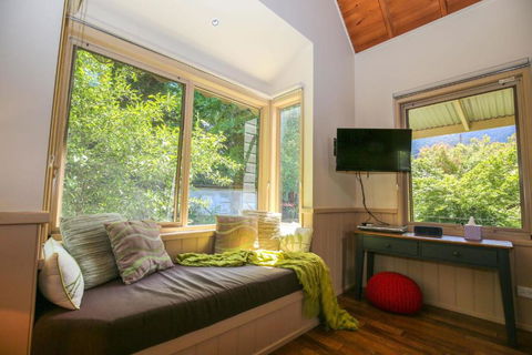 Alpine Arnica Cottage 2 - Perths Hotel 3