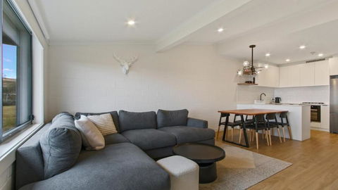 Alpine Heights 9 - Perths Hotel 1