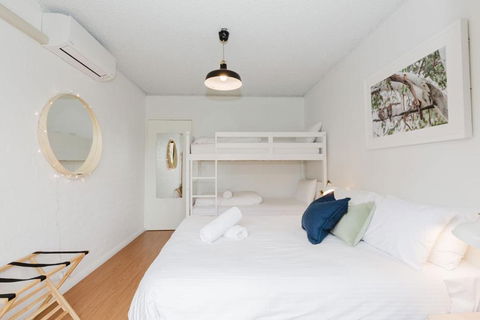 Alpine Mountain View - 24 Of 13-15 Kirwan Close - Perths Hotel 4