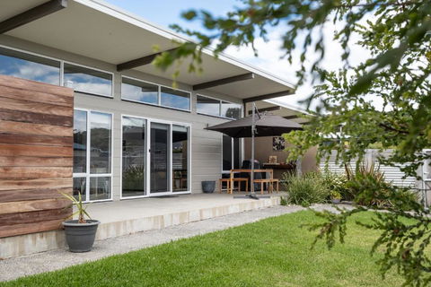 Amaroo 2 - Freycinet Holiday Houses - Perths Hotel 0
