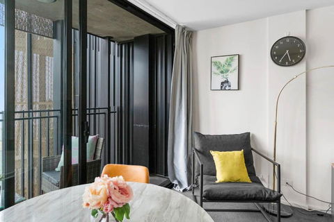 Amazing CBD 2BR Apt - Walkable & Wi-Fi & Charm - Perths Hotel 2