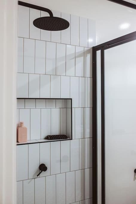 An Unexpected Delight In The Heart Of Town - Perths Hotel 3