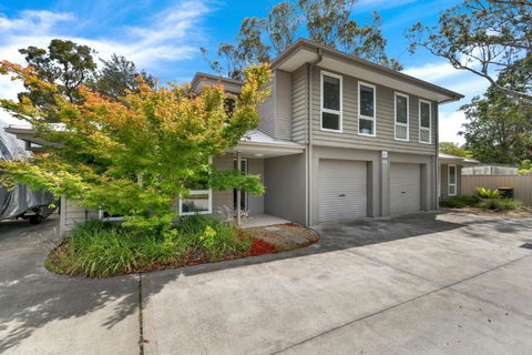 Annvilla - Two Bedroom Townhouse In Huskisson - Perths Hotel 2