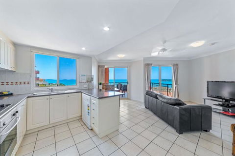 Airlie Dream - Perths Hotel 4