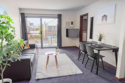 Apartment 7 - Perths Hotel 0