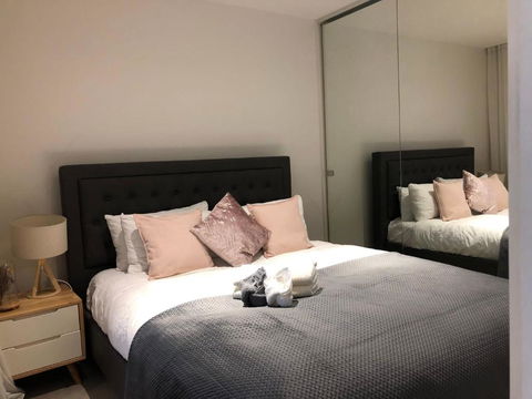 Apartment Chole - Perths Hotel 0