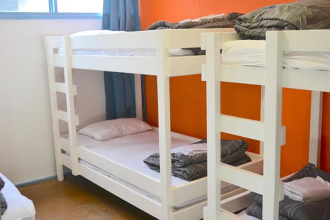 Apollo Bay Backpackers - Perths Hotel 4