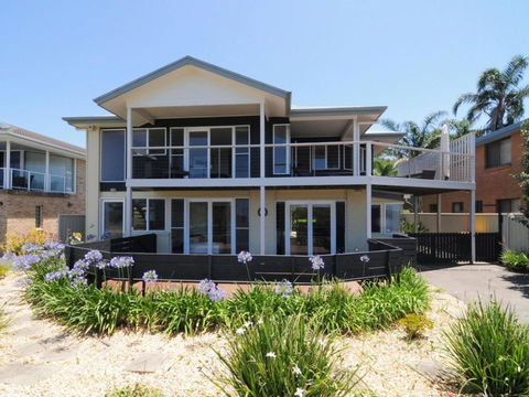 Arcadia By Jervis Bay Rentals - Perths Hotel 1