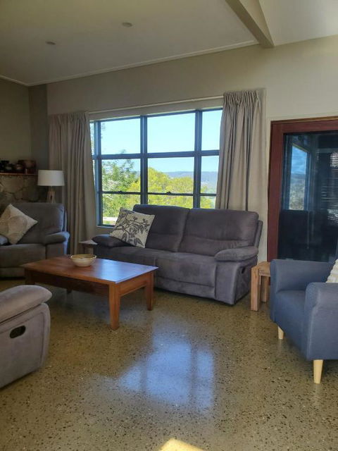 Arcadia Views - Perths Hotel 2