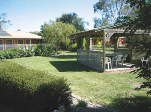 Aristocrat Waurnvale - Perths Hotel 4