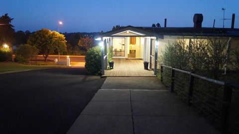 Armidale Inn - Perths Hotel 0