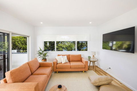 Aura Apartment-LJHooker Yamba - Perths Hotel 0
