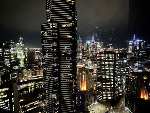 Aus108 - 1B1B With Breathtaking City Views - Perths Hotel 3