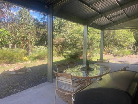 Austinville Hinterland Chalet - Perths Hotel 2