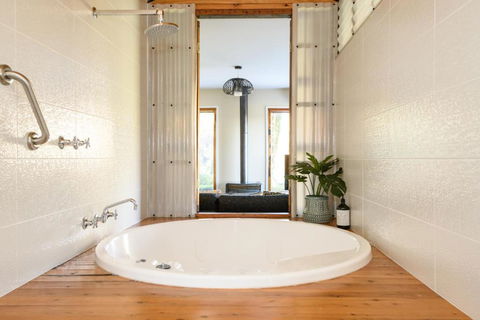 Azidene House & Spa Apartment - Perths Hotel 2