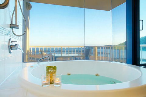 At Whitsunday Vista Holiday Apartments - Perths Hotel 3