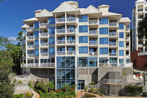 At Whitsunday Vista Holiday Apartments - Perths Hotel 0
