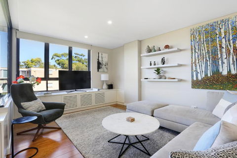 B314S - Waverton Village Heights - Perths Hotel 1