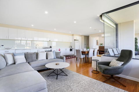 B314S - Waverton Village Heights - Perths Hotel 2