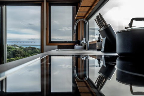 Baden House - Freycinet Holiday Houses - Perths Hotel 1