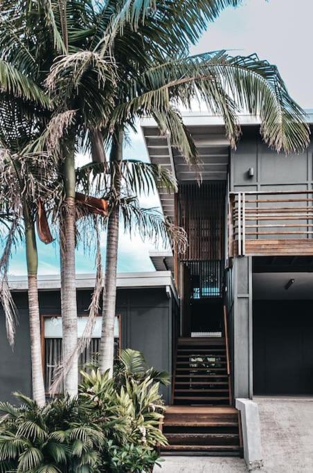 BAY PROPERTIES . The Big Chill - Perths Hotel 2