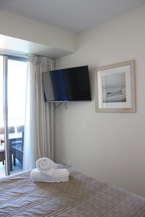 Blue C Coolangatta - Perths Hotel 31