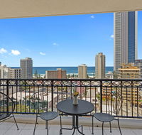 Chevron Renaissance Ocean View - Perths Hotel
