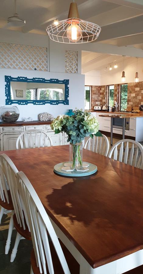 Cairns Beach House Our Oasis - Perths Hotel 0