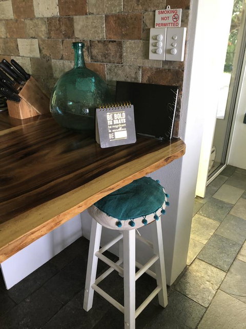 Cairns Beach House Our Oasis - Perths Hotel 14