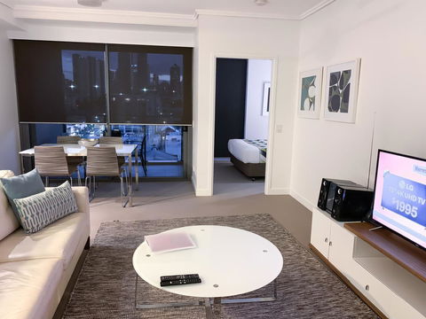M&A Apartments - Perths Hotel 10