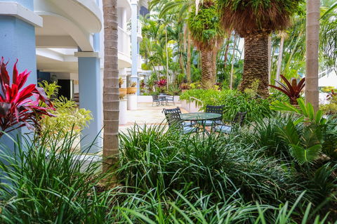 Bel Air On Broadbeach - Official - Perths Hotel 3
