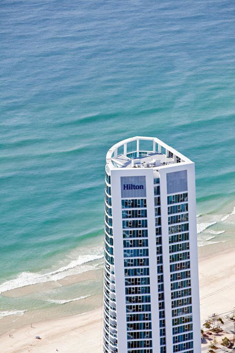 Hilton Surfers Paradise Hotel & Residences - Perths Hotel 15