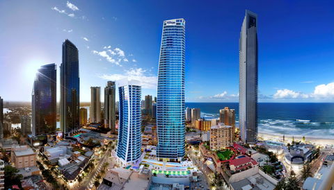 Hilton Surfers Paradise Hotel & Residences - Perths Hotel 0