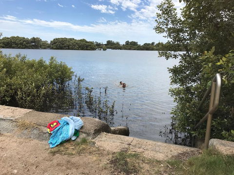 Absolute Waterfront - Perths Hotel 8