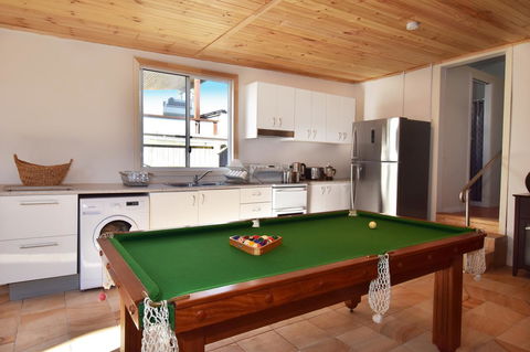 Absolute Waterfront - Perths Hotel 1