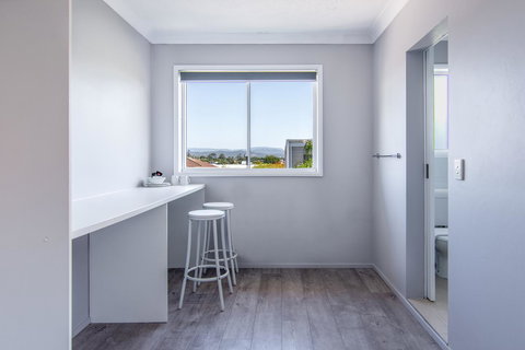 Burleigh Gold Coast Motel - Perths Hotel 11