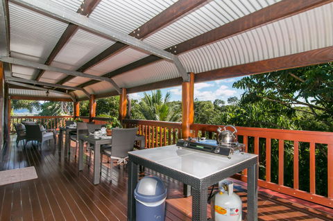 Daintree Manor B&B - Perths Hotel 16