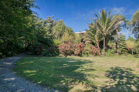 Daintree Manor B&B - Perths Hotel 19