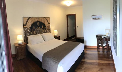 Daintree Manor B&B - Perths Hotel 25