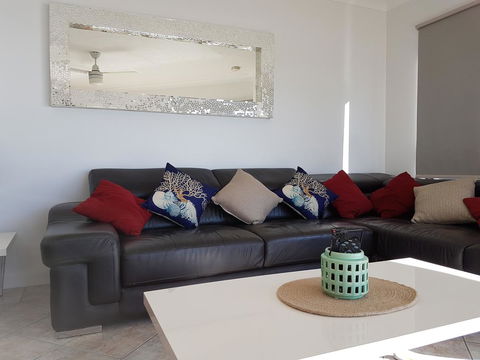 Mykonos Apartments - Perths Hotel 23
