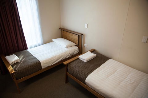 Eastgate On The Range Motel - Perths Hotel 44